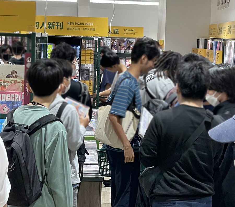 店内混雑